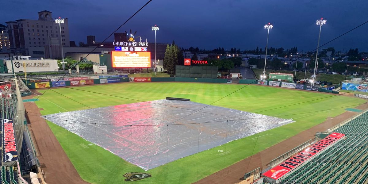 Lake Elsinore Storm at Fresno Grizzlies at Chukchansi Park