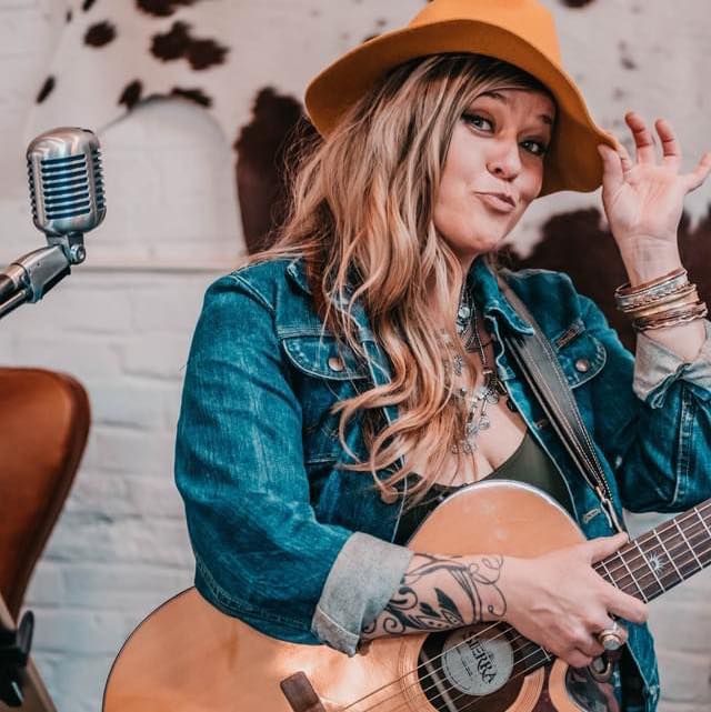 Charissa Joy Solo Twisted Track Brewpub Roanoke 11 August 2022 charissa-joy-solo-twisted-track-brewpub-roanoke-11-august-2022