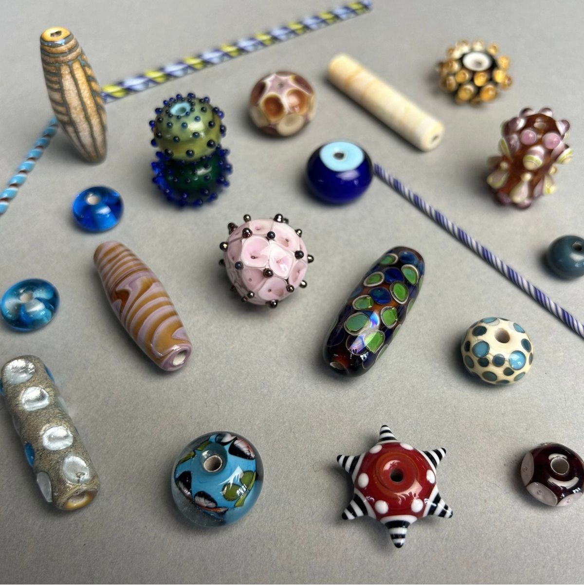 Lines & Dots! Italian Soft Glass - Feb. 6, 13, 20, 27.