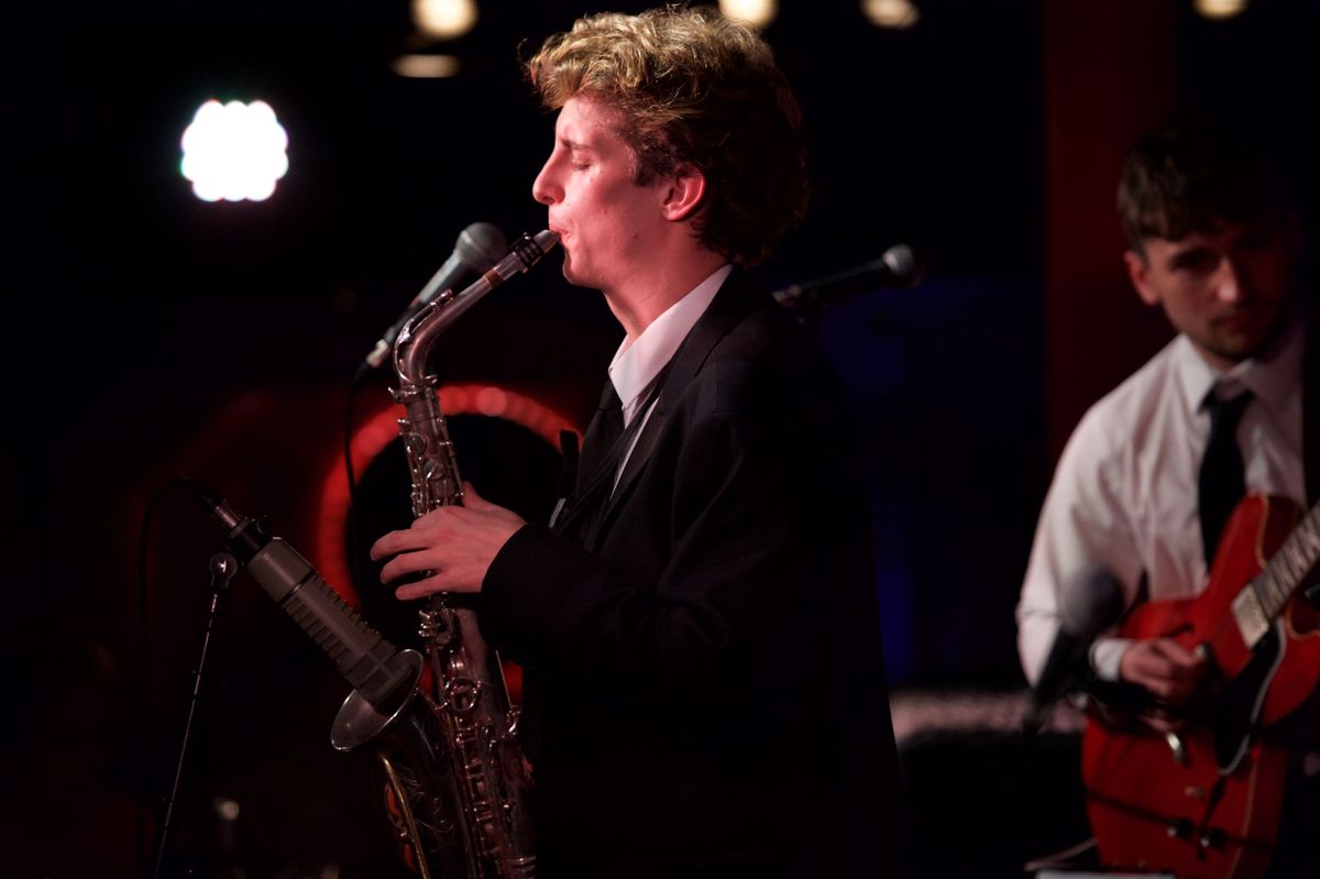 Tom Waters Band in Stage 2 at The Stables, Milton Keynes 