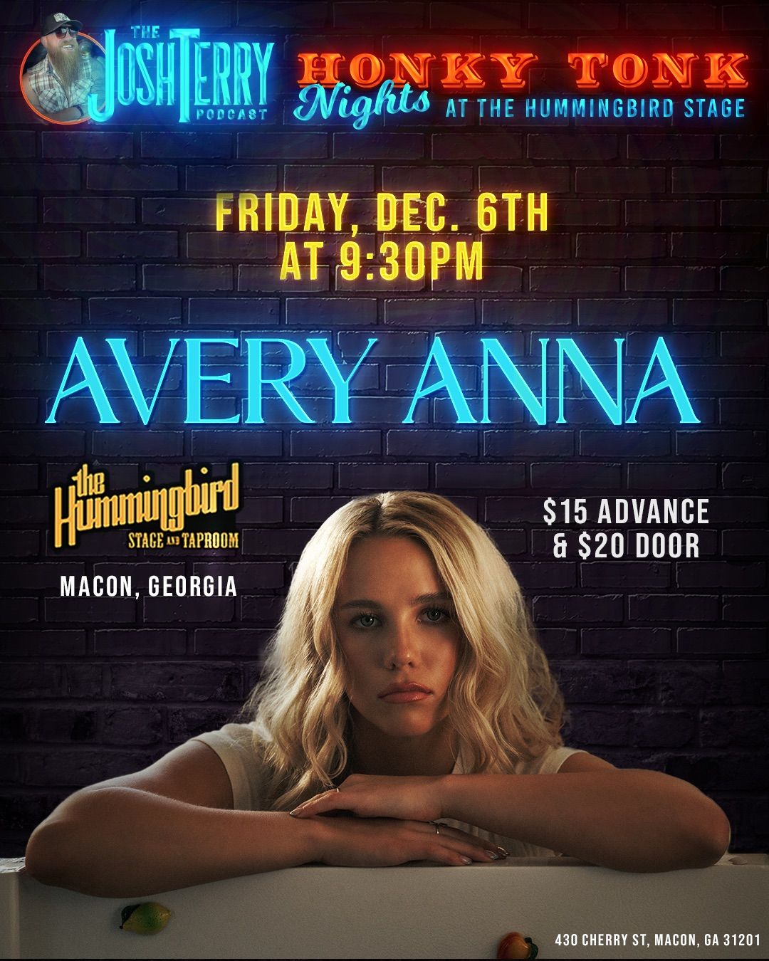 Avery Anna live at The Hummingbird 