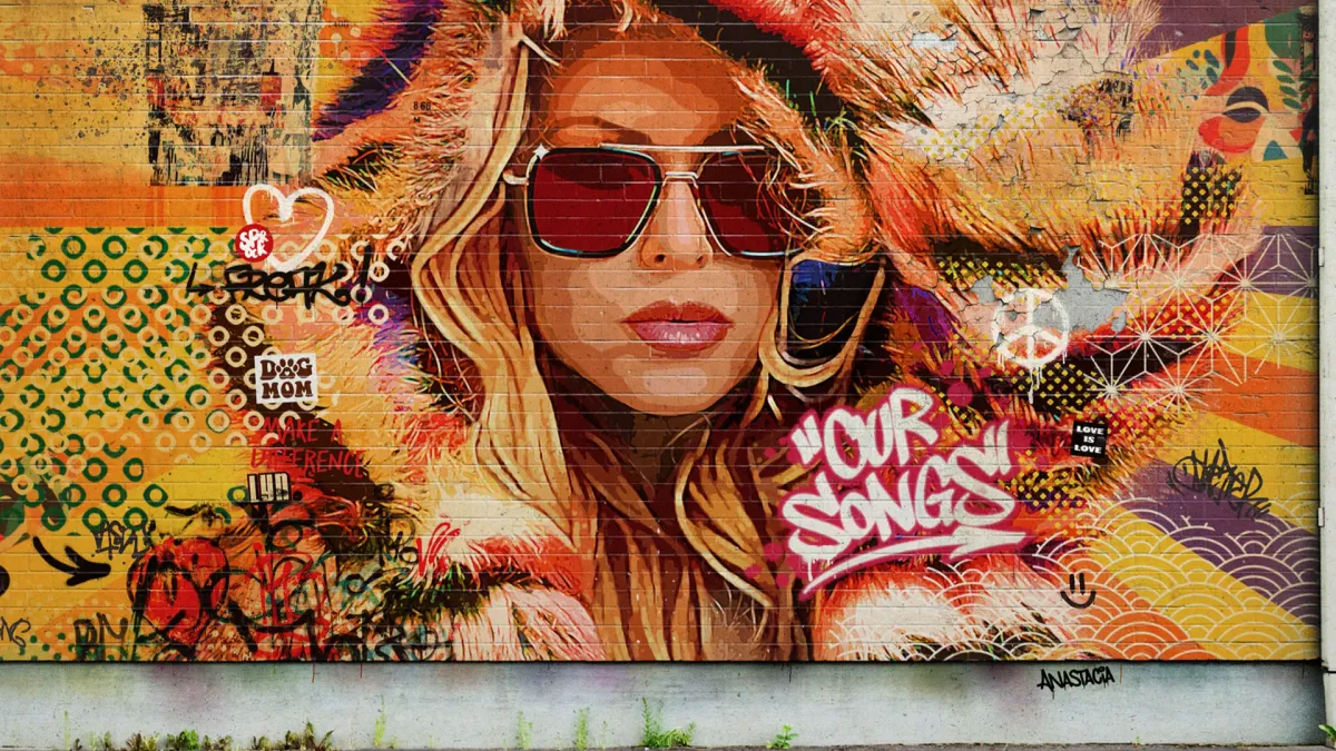Anastacia in Newtown