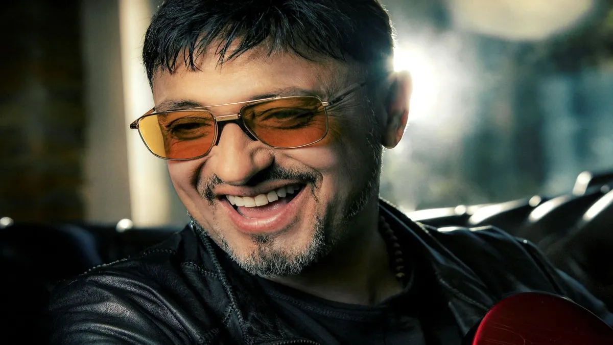 Gigi Finizio in Salerno