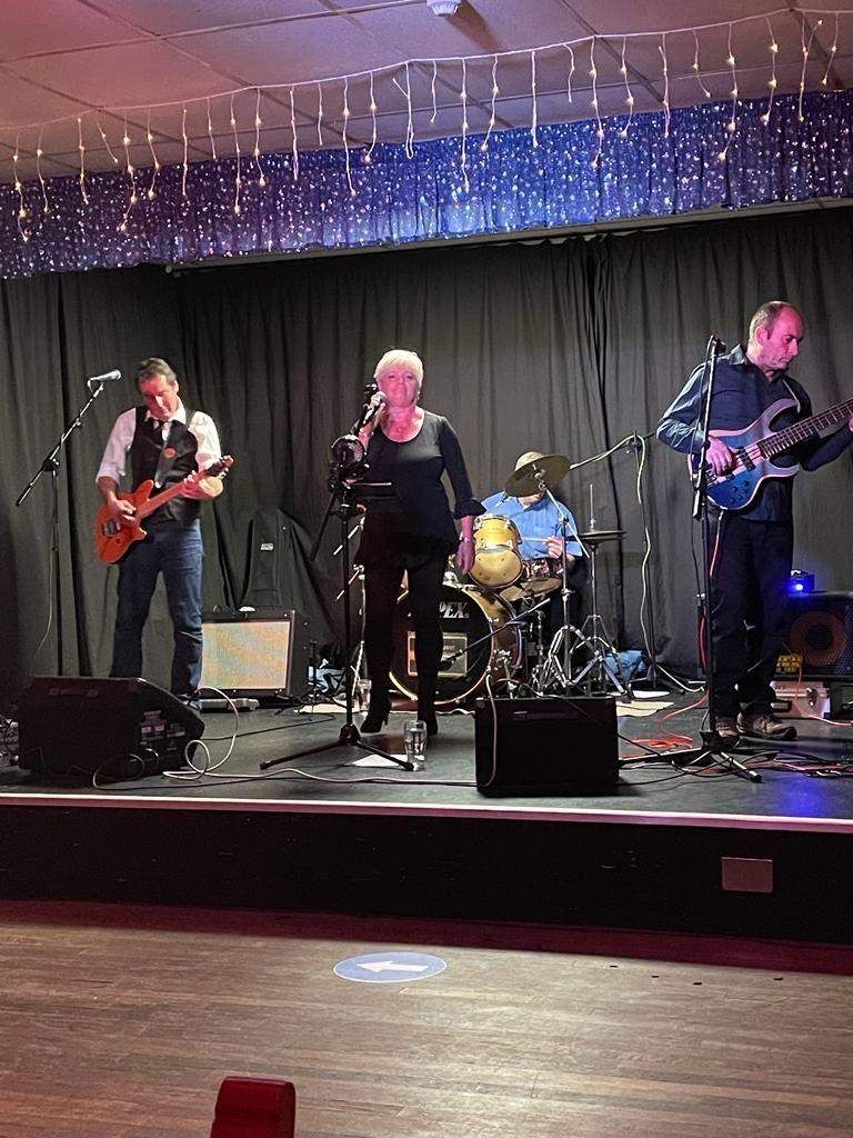 Live at the Olive Branch Pub, Wimborne