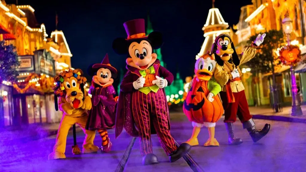 Mickey\u2019s Not-So-Scary Halloween Party \ud83d\udc7b