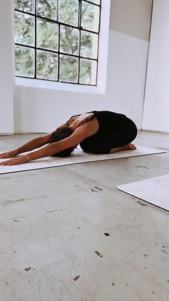 Ashtanga Vinyasa Yoga 1