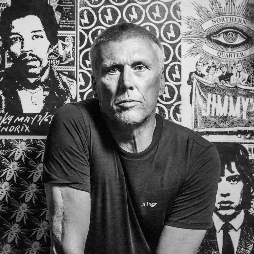 Bez at Back In The Daytime - Over 30s party - Lancaster