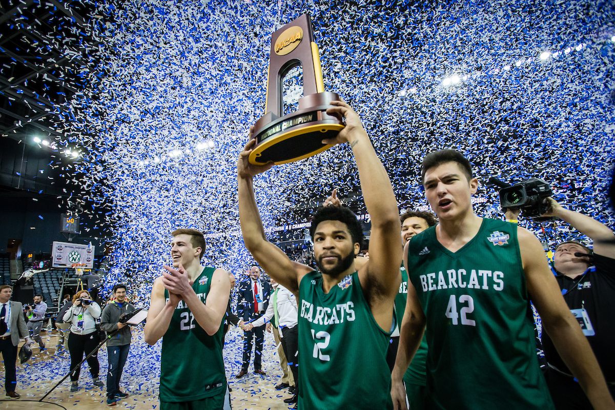 Parking Rogers State Hillcats at Northwest Missouri State Bearcats Mens Basketball