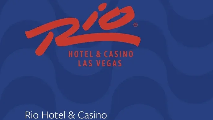 Happy Hour at Luckely Tavern & Grill in the Rio Hotel!