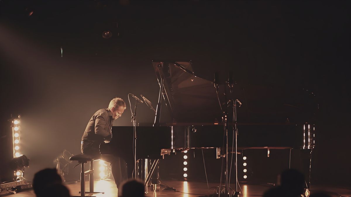 \u00d8ra Live Sessions: Espen Berg - solo piano