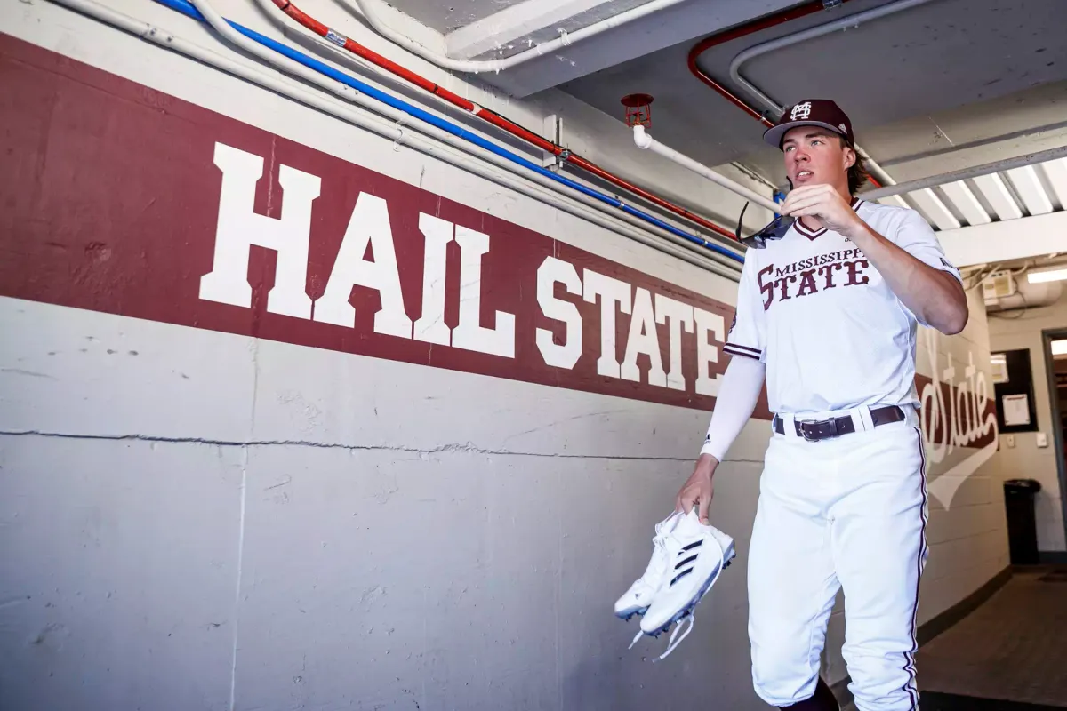 Mississippi State Bulldogs at Alabama Crimson Tide Baseball