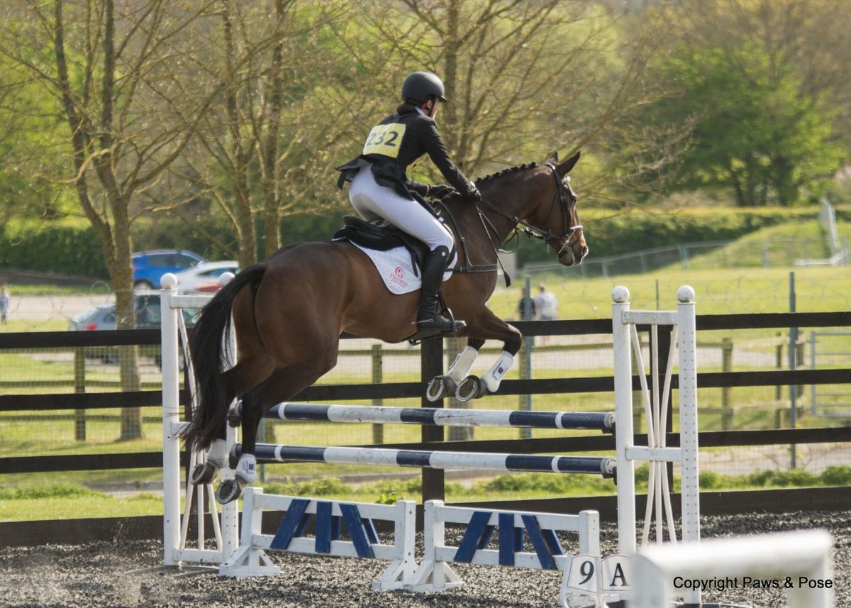 Crabbick Poles, Flat and jump lessons