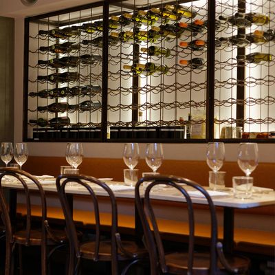 Baccal\u00e0 - seafood + wine