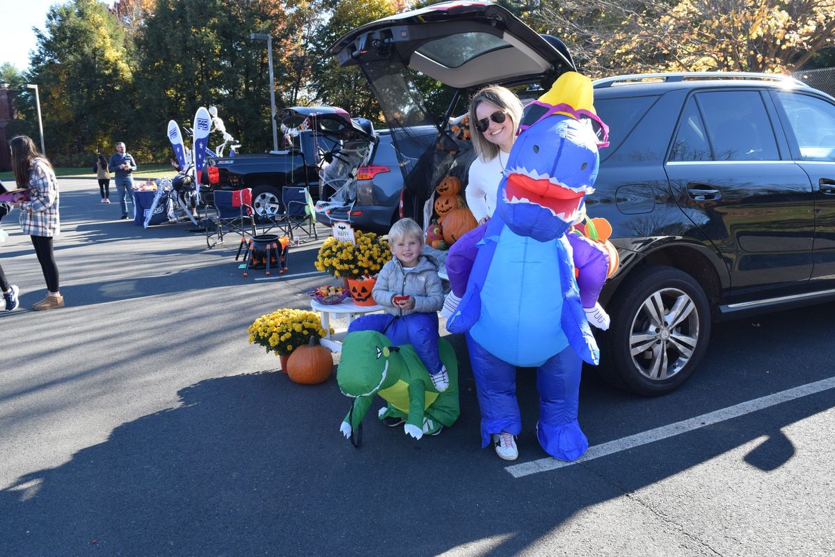 Trunk or Treat - Avon Recreation