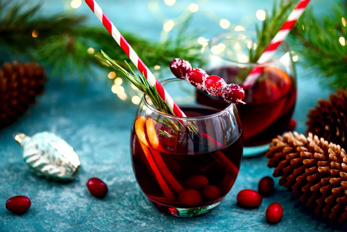 Holiday Cocktail and Gingerbread Class