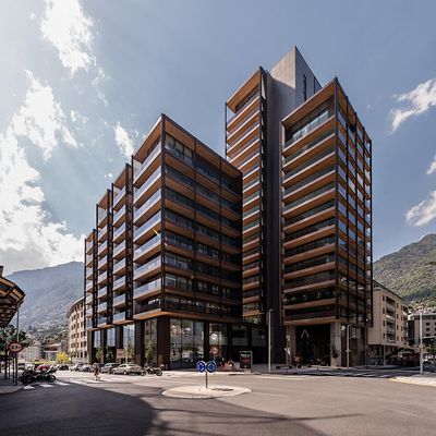 Monday Escaldes - Andorra