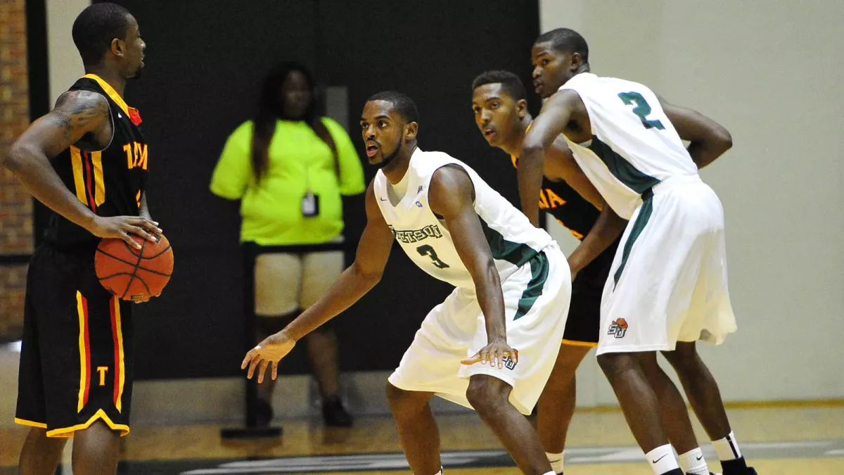 Florida International Panthers at Stetson Hatters Mens Basketball