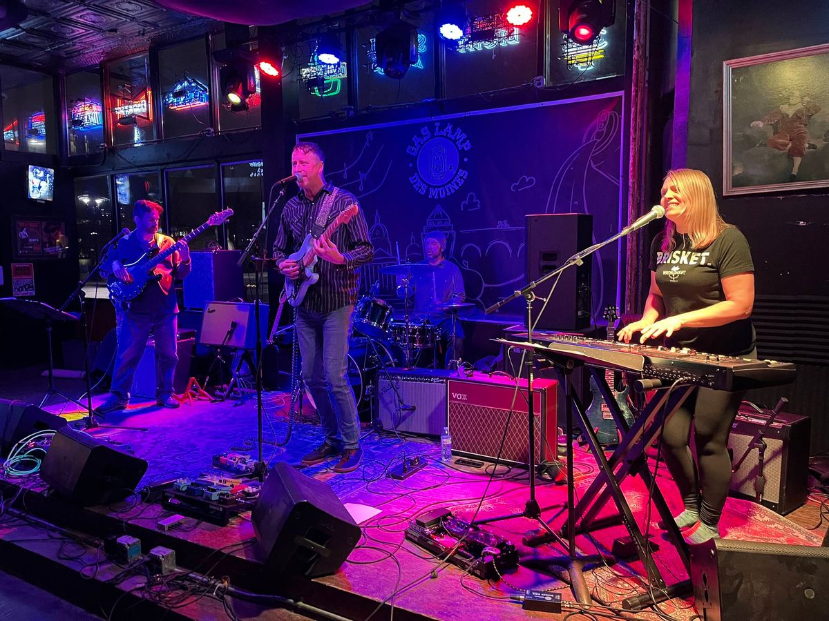 Knuckle at Captain Roy\u2019s - this Friday at 6pm!