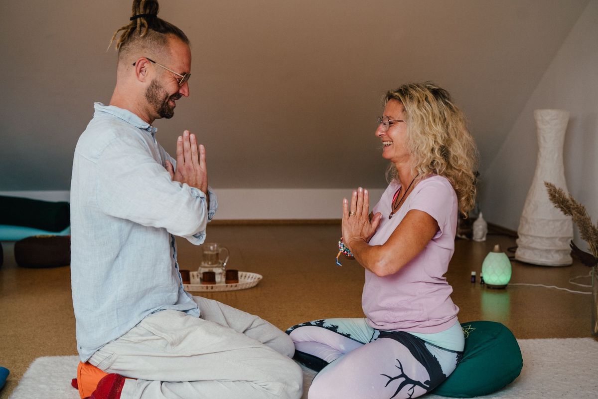 Yin Yoga meets Reiki