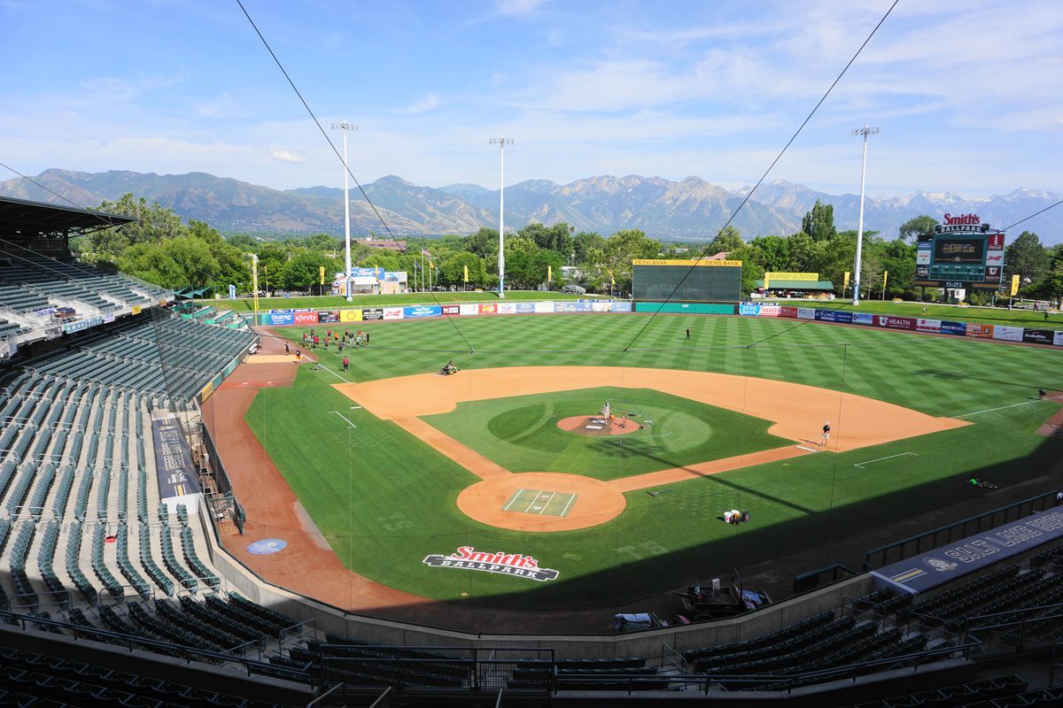 Salt Lake Bees at Sacramento River Cats