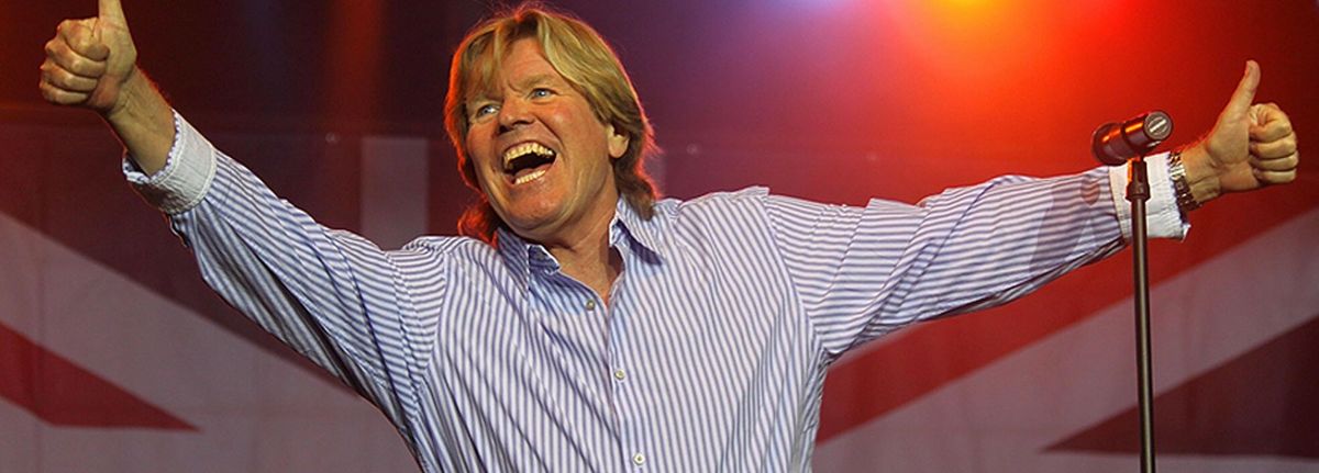 An Olde English Christmas with Peter Noone 