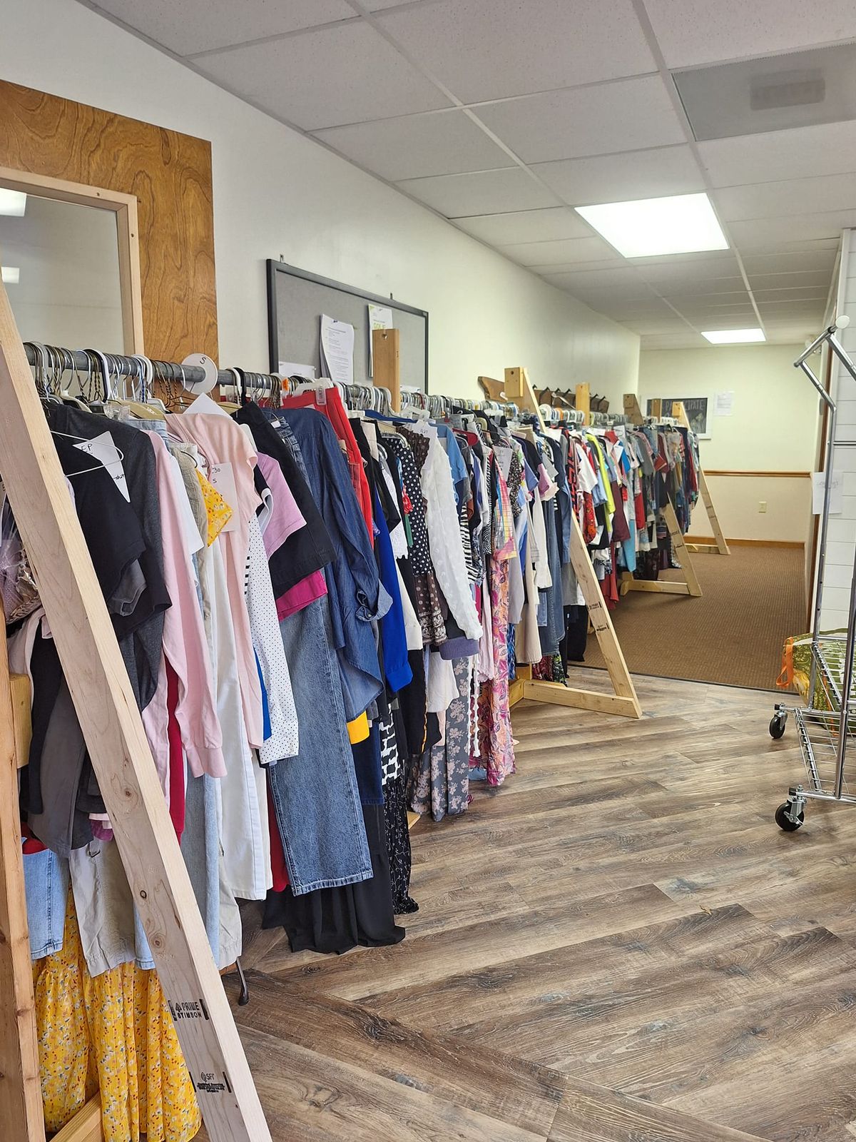 Fall\/Winter Adult and Kids Consignment 