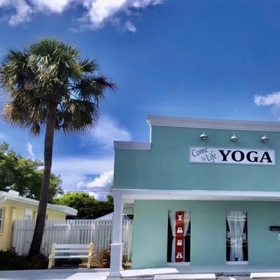 Come To Life Yoga \/ Kimberly Steinmetz