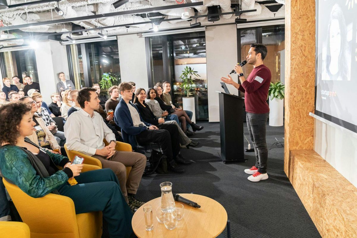 AI &amp; ML StartUps Speed Pitching with Angel Investors &amp; VCs in London