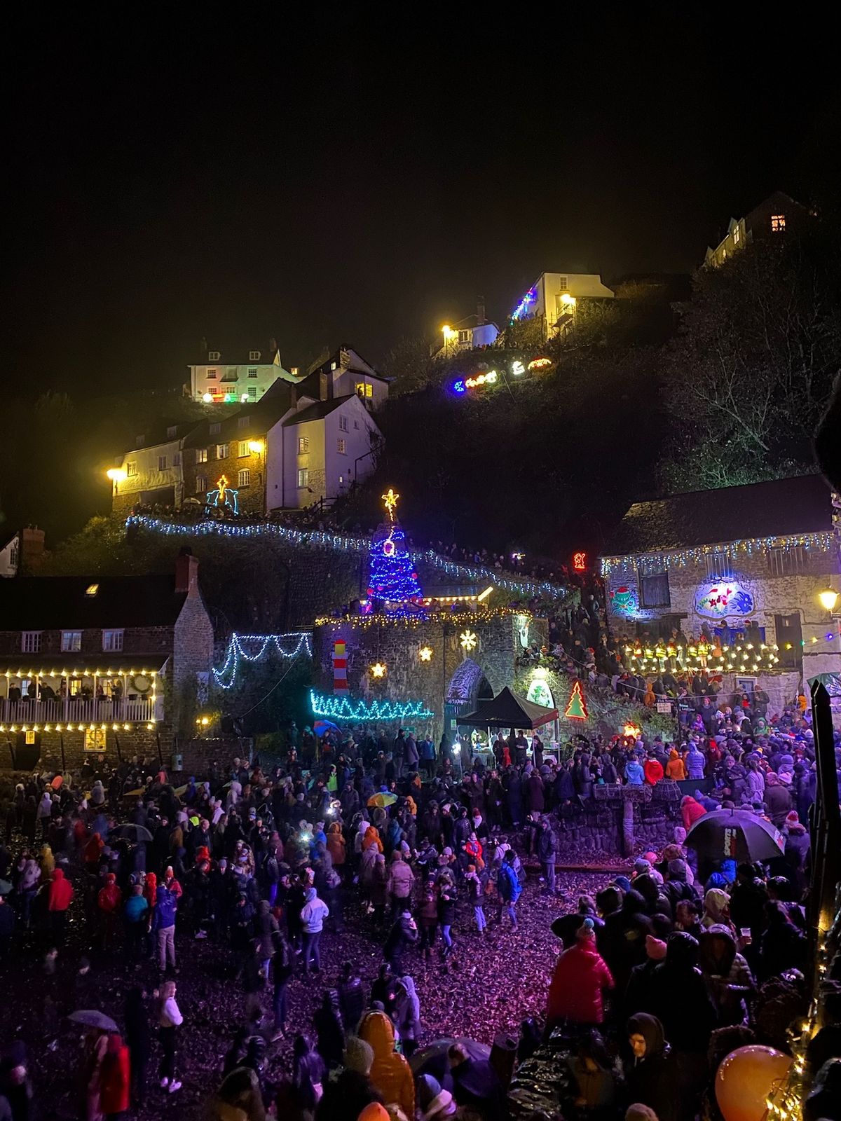 Clovelly Christmas Lights 