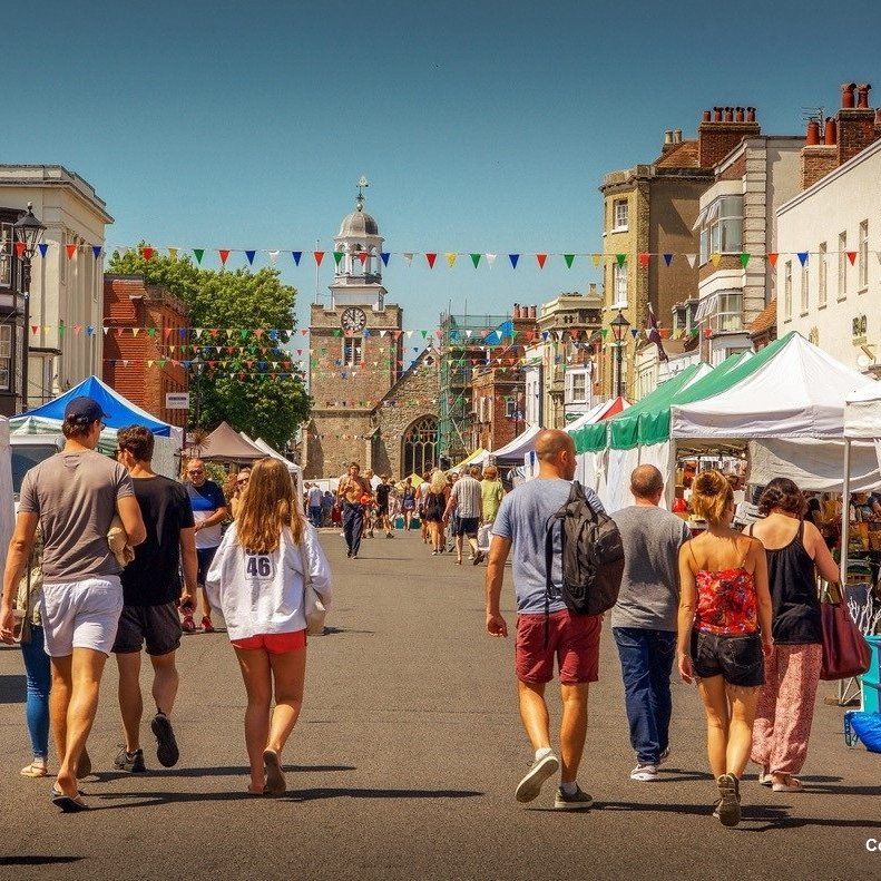 Moorwishes Happy Art at Lymington Charter Market 