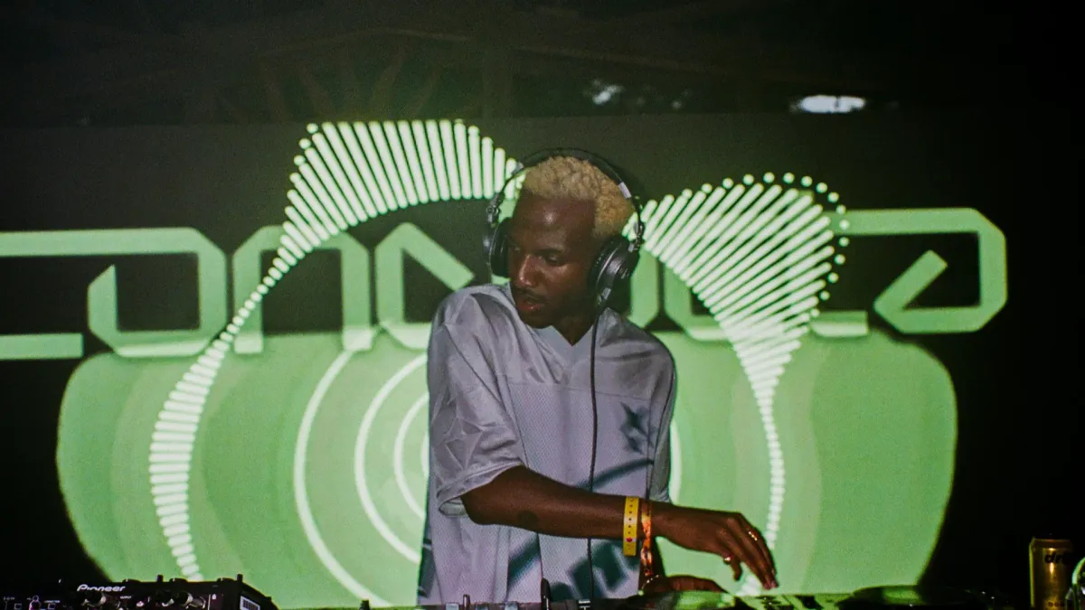 Conducta in Fortitude Valley