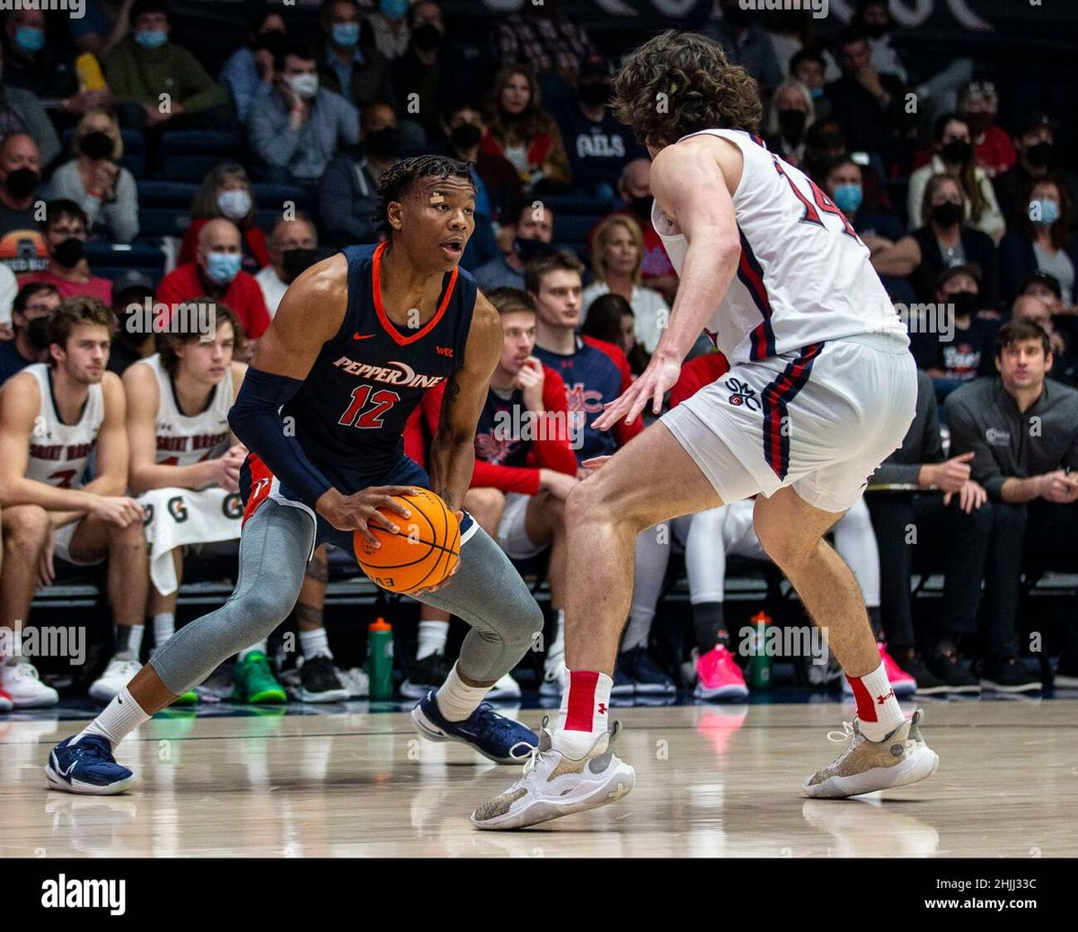 Saint Mary's Gaels at Pepperdine Waves Mens Basketball