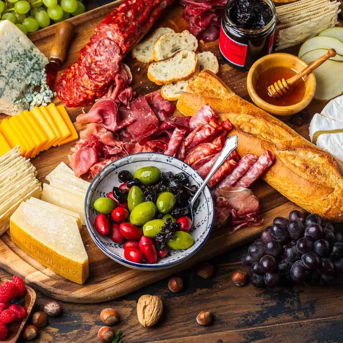 Learn to assemble a charcuterie board. 