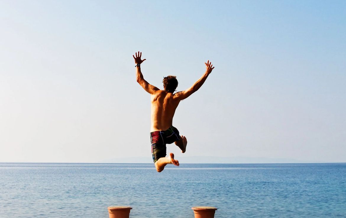 Winter Wharf Jump (Stanley Bay)