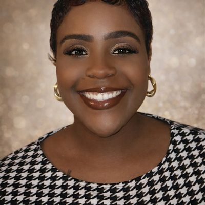 Shawant\u00e8 Dennis