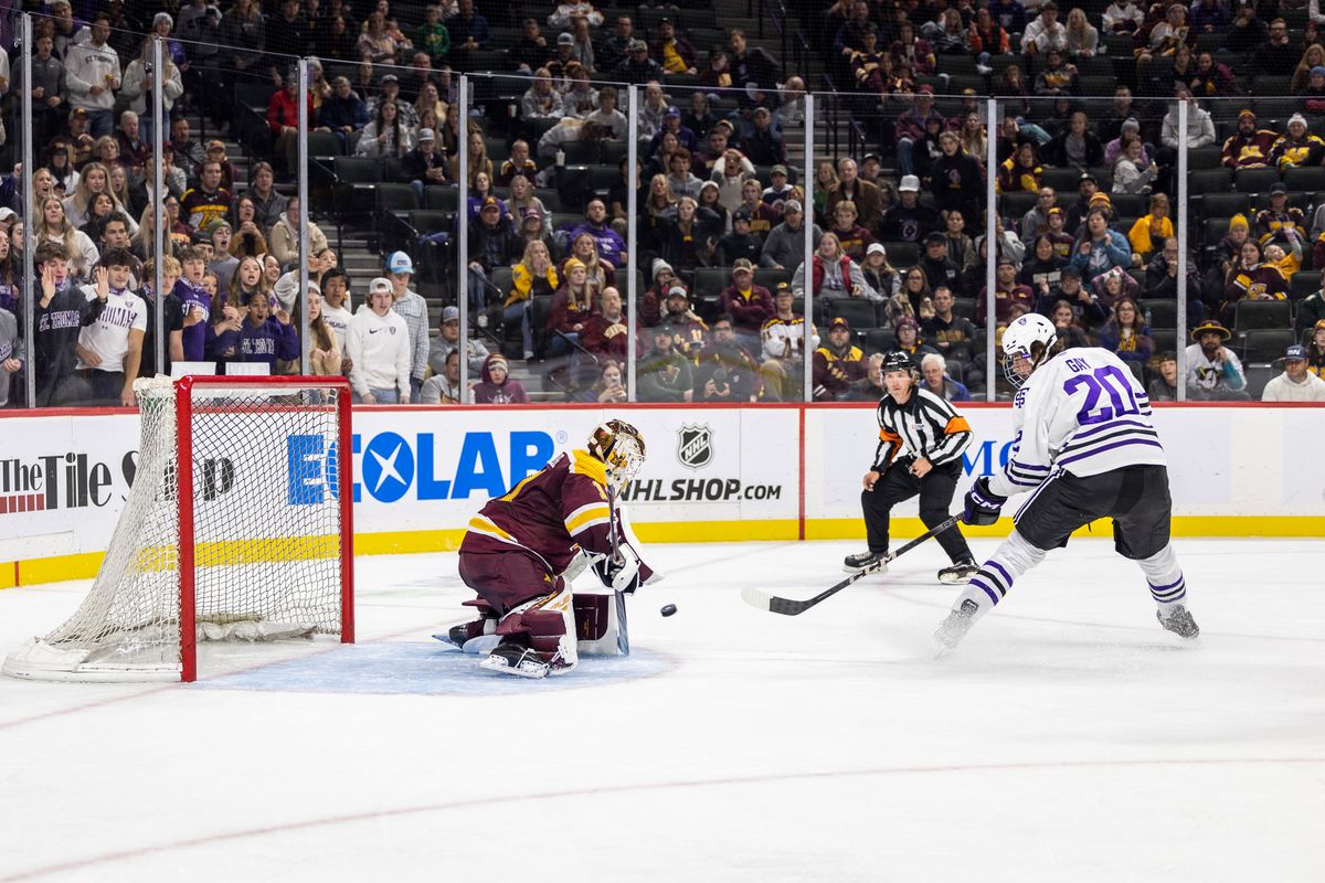 St. Thomas vs. University of Minnesota Men's Hockey Game & Tailgate