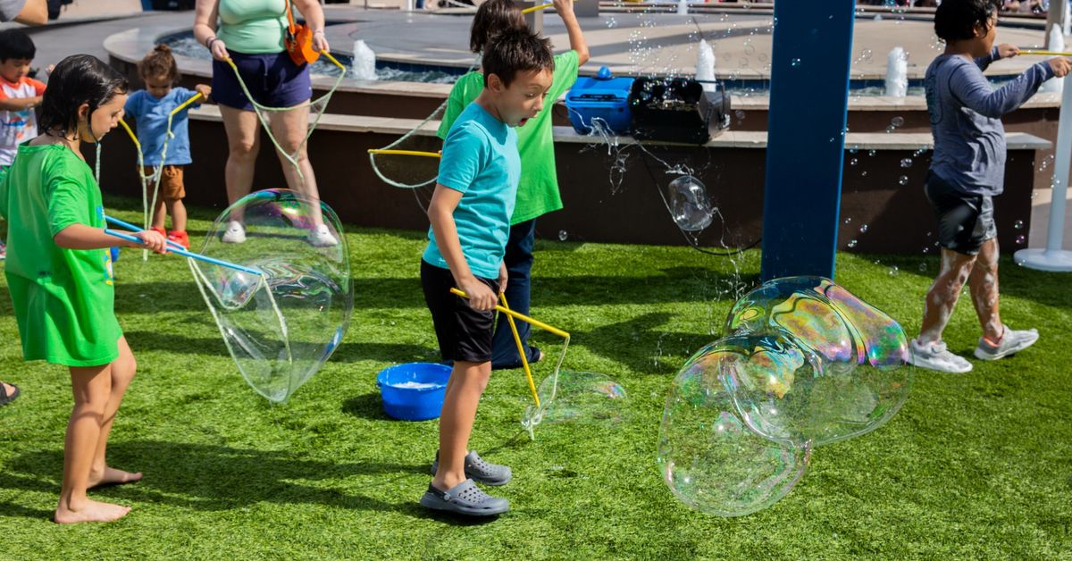 FREE BUBBLE FEST