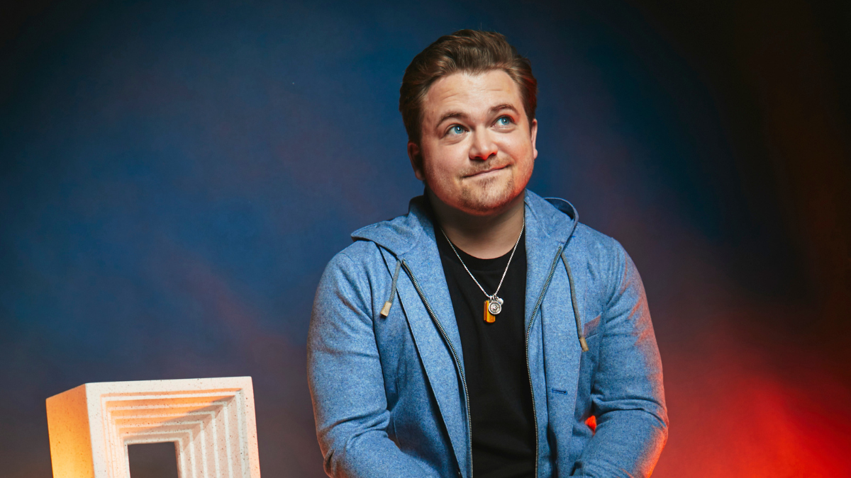 Hunter Hayes with Blu Eyes