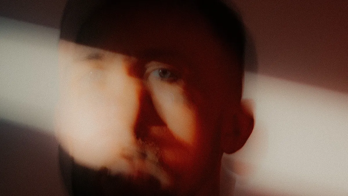 Halogenix, Visages in Tilburg