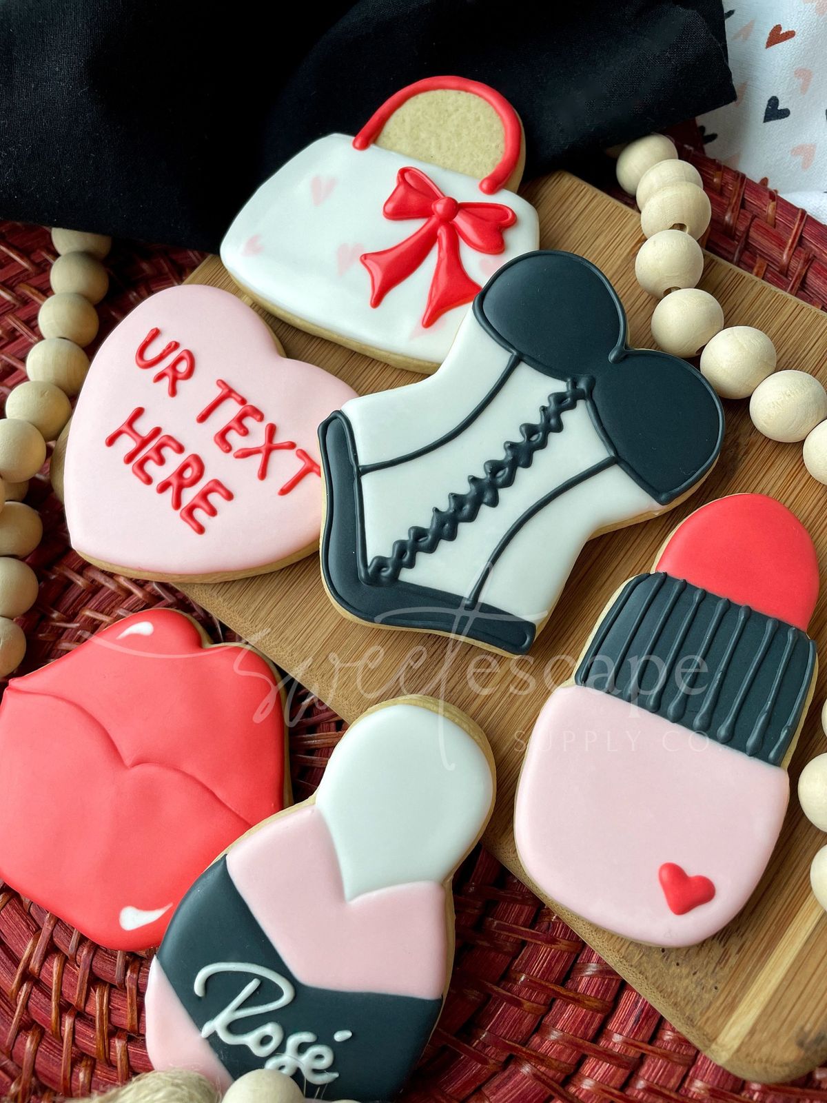 Cookie Decorating Class Galentines: Broken Arrow Brewing