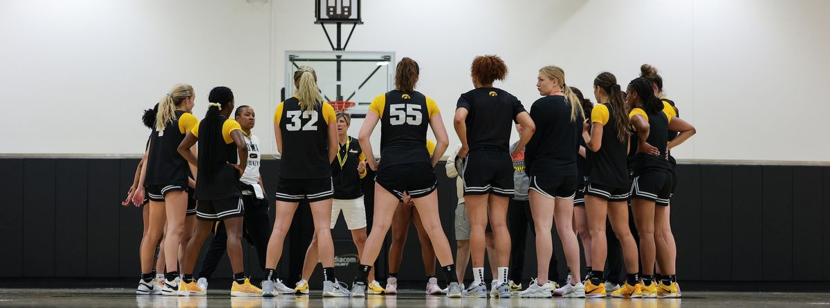 Parking Ashland Eagles at Iowa Hawkeyes Womens Basketball (Exhibition)