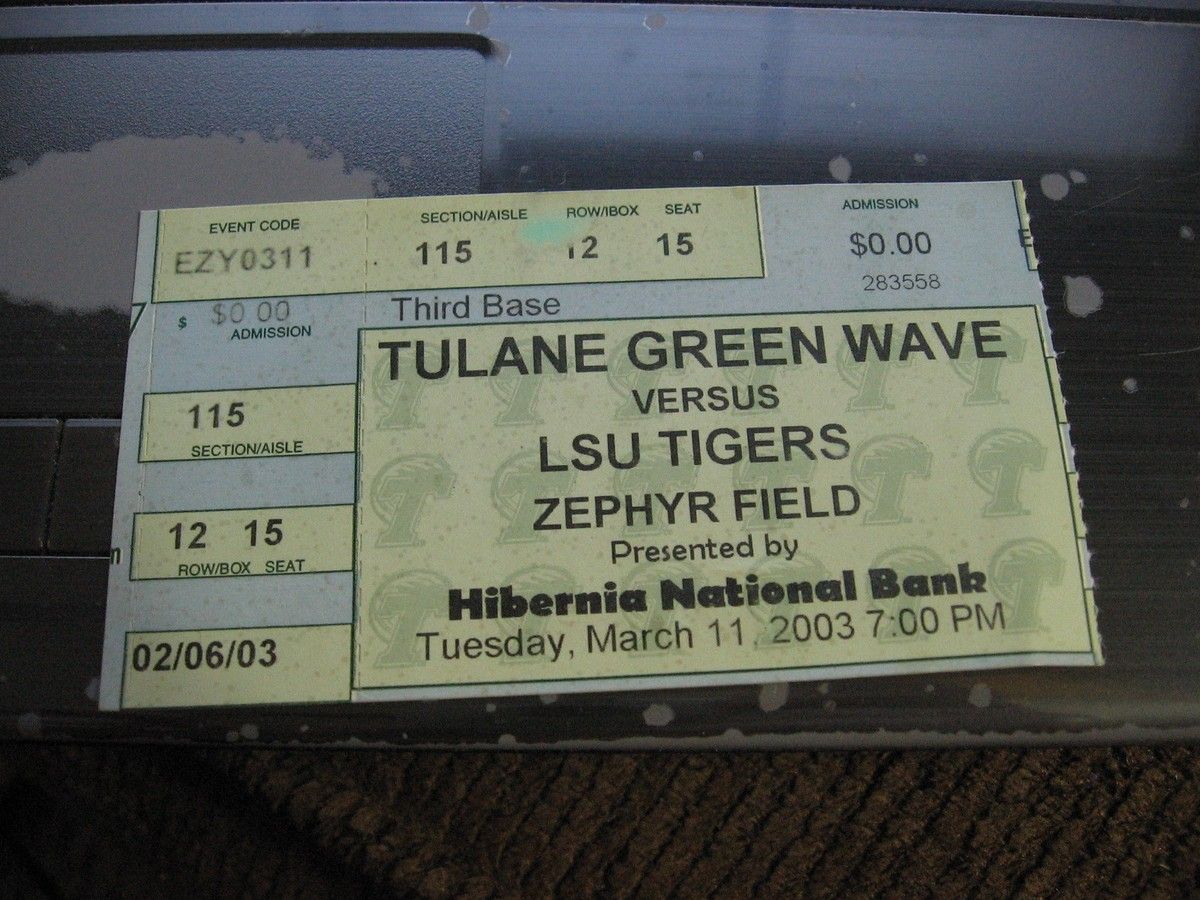 Tulane Green Wave at LSU Tigers Baseball at Alex Box Stadium