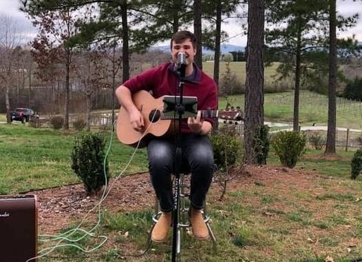 Music at The Market with Sully Bright