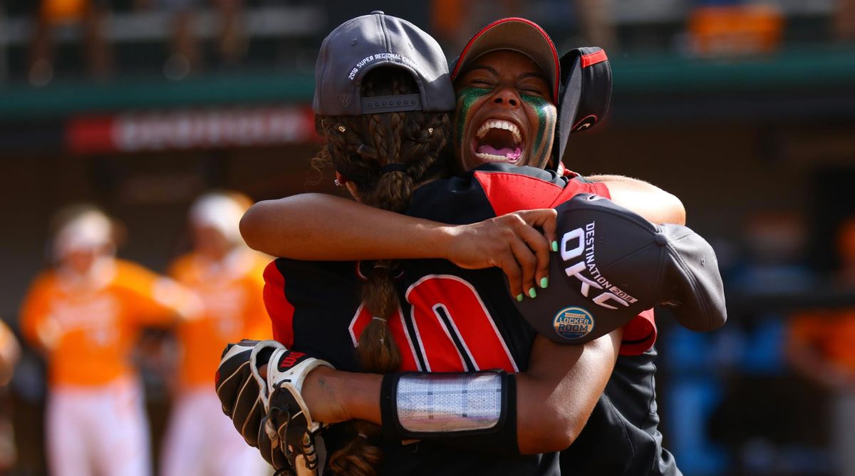 Tennessee Lady Volunteers at Georgia Bulldogs Softball