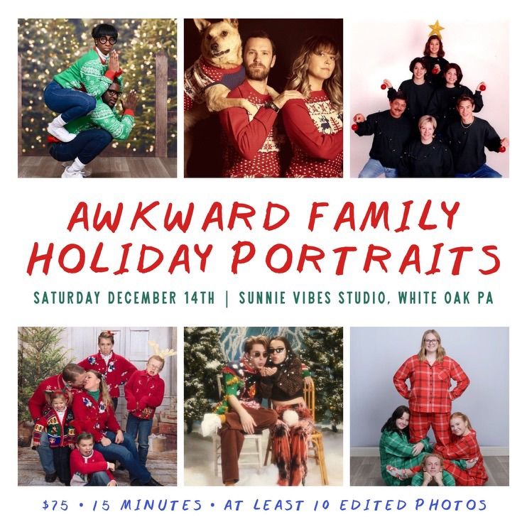 Awkward Family Holiday Portraits 