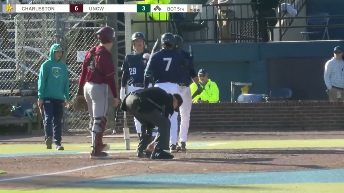 Charleston Southern Buccaneers at UNC Wilmington Seahawks Baseball at Brooks Field