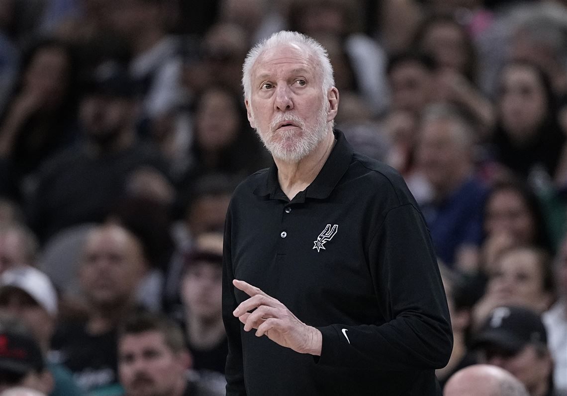 San Antonio Spurs at New York Knicks at Madison Square Garden