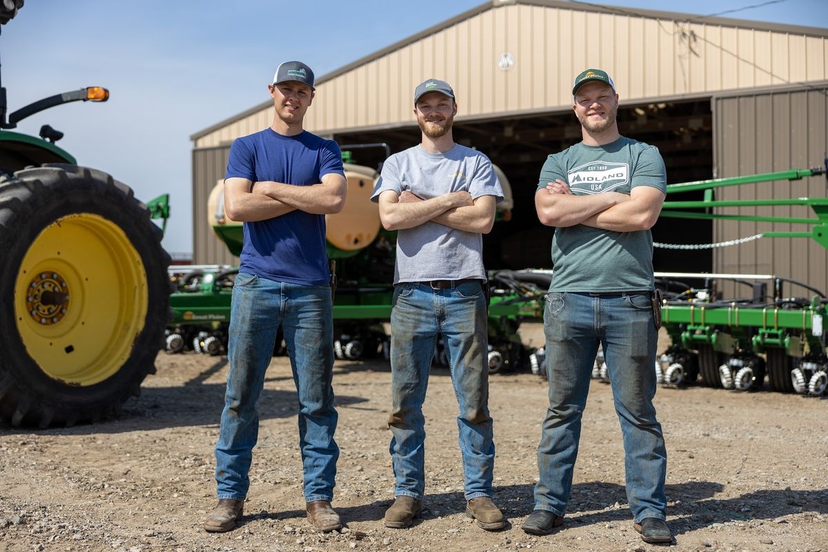 Peterson Farm Brothers | Bishop Hill, IL