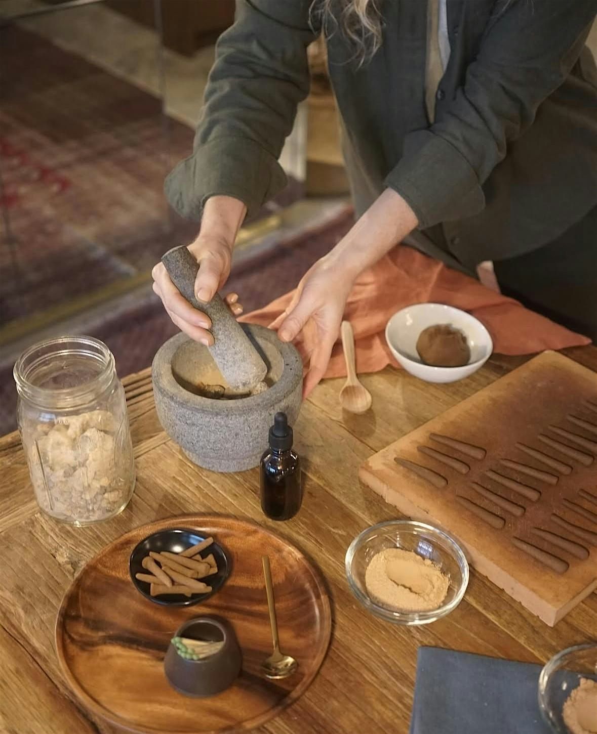 Holiday  Incense Making & Dessert!