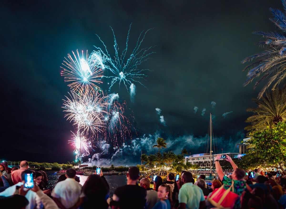 Camana Bay New Year's Eve fireworks